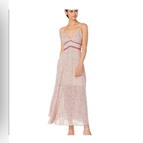 Brooke Floral Maxi Dress
Bardot - Picture 1 of 13